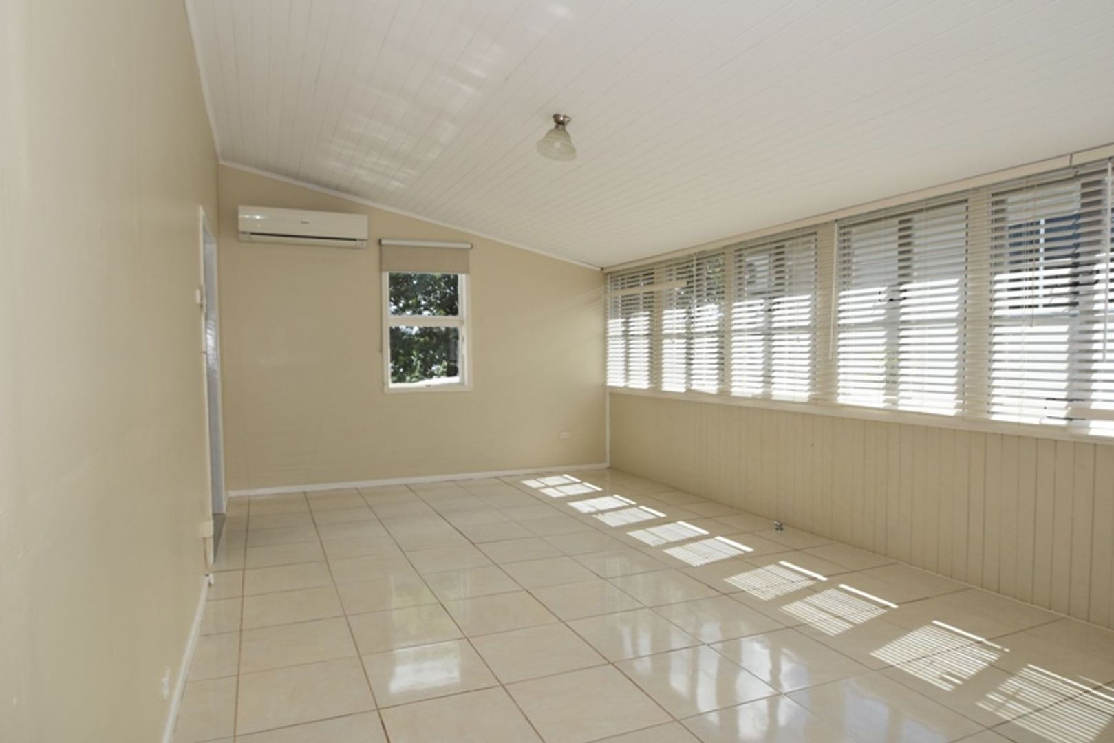 5 Seaton Street, South Toowoomba QLD 4350, Image 2