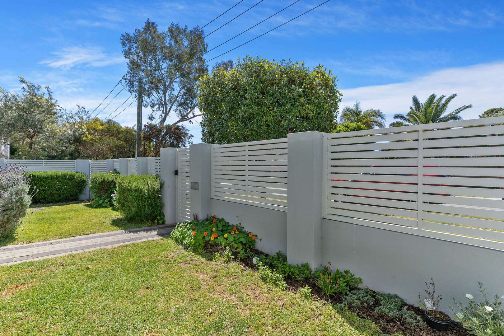 7 Anderson Street, Mount Hawthorn WA 6016, Image 2