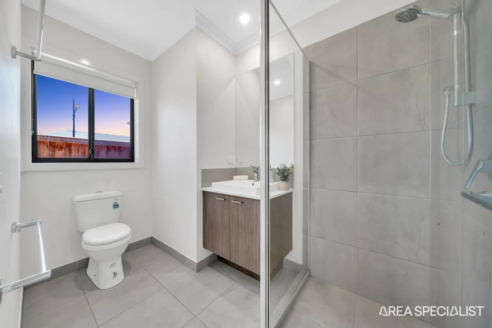 Additional image 7 of 35 Lynwood Drive, Thornhill Park VIC 3335