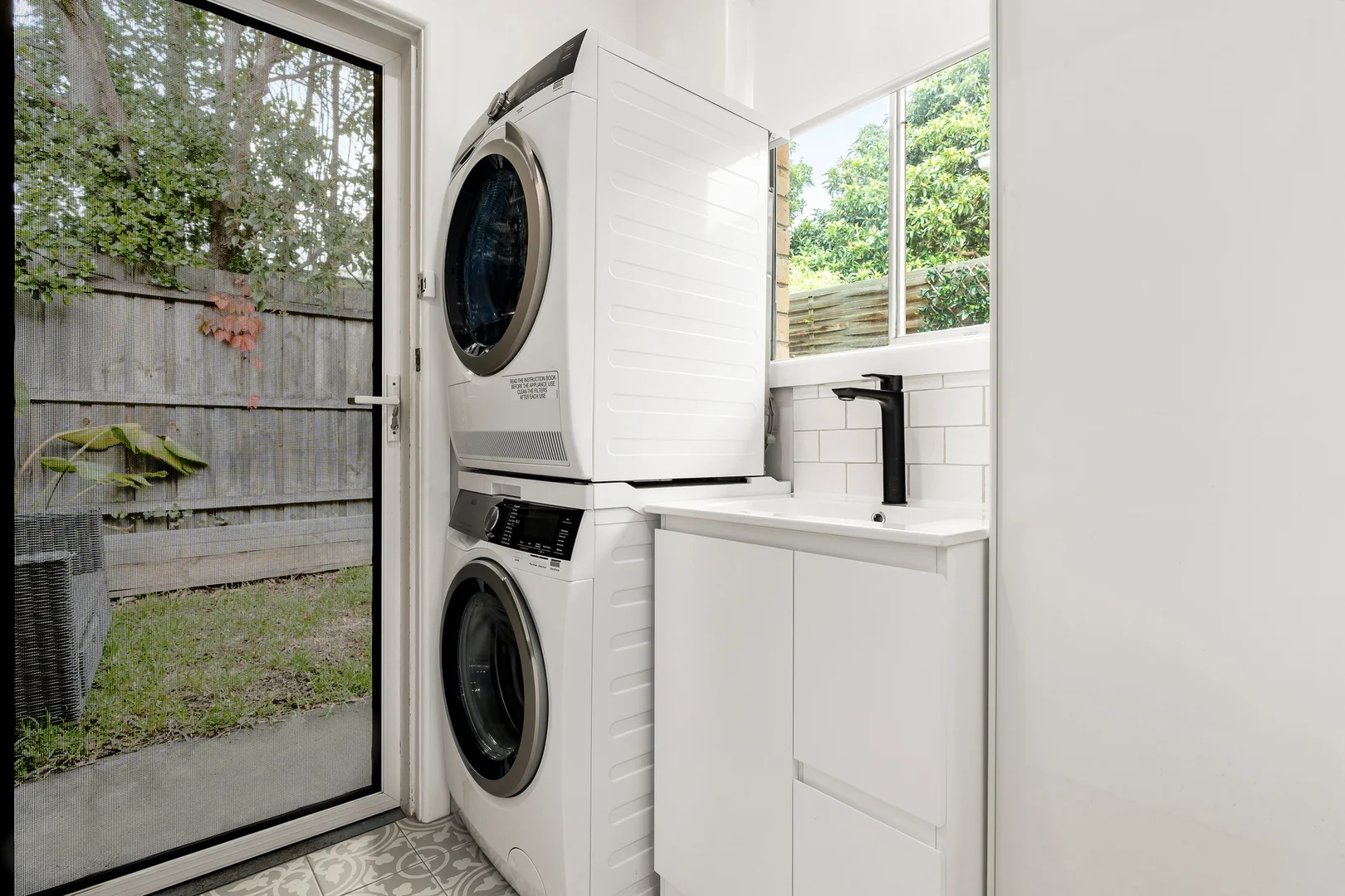 Additional image 9 of 1/14 Essex Road, Surrey Hills VIC 3127