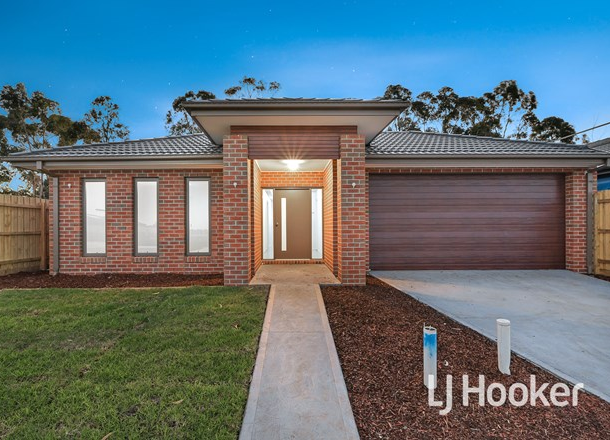 119 Fiorelli Boulevard, Cranbourne East VIC 3977