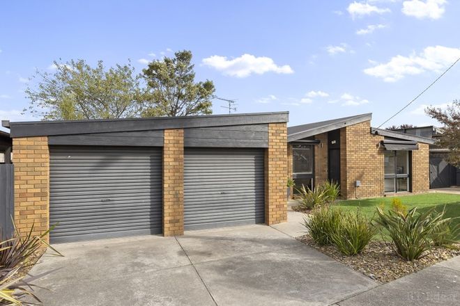 Picture of 15 Hazelwood Crescent, LEOPOLD VIC 3224
