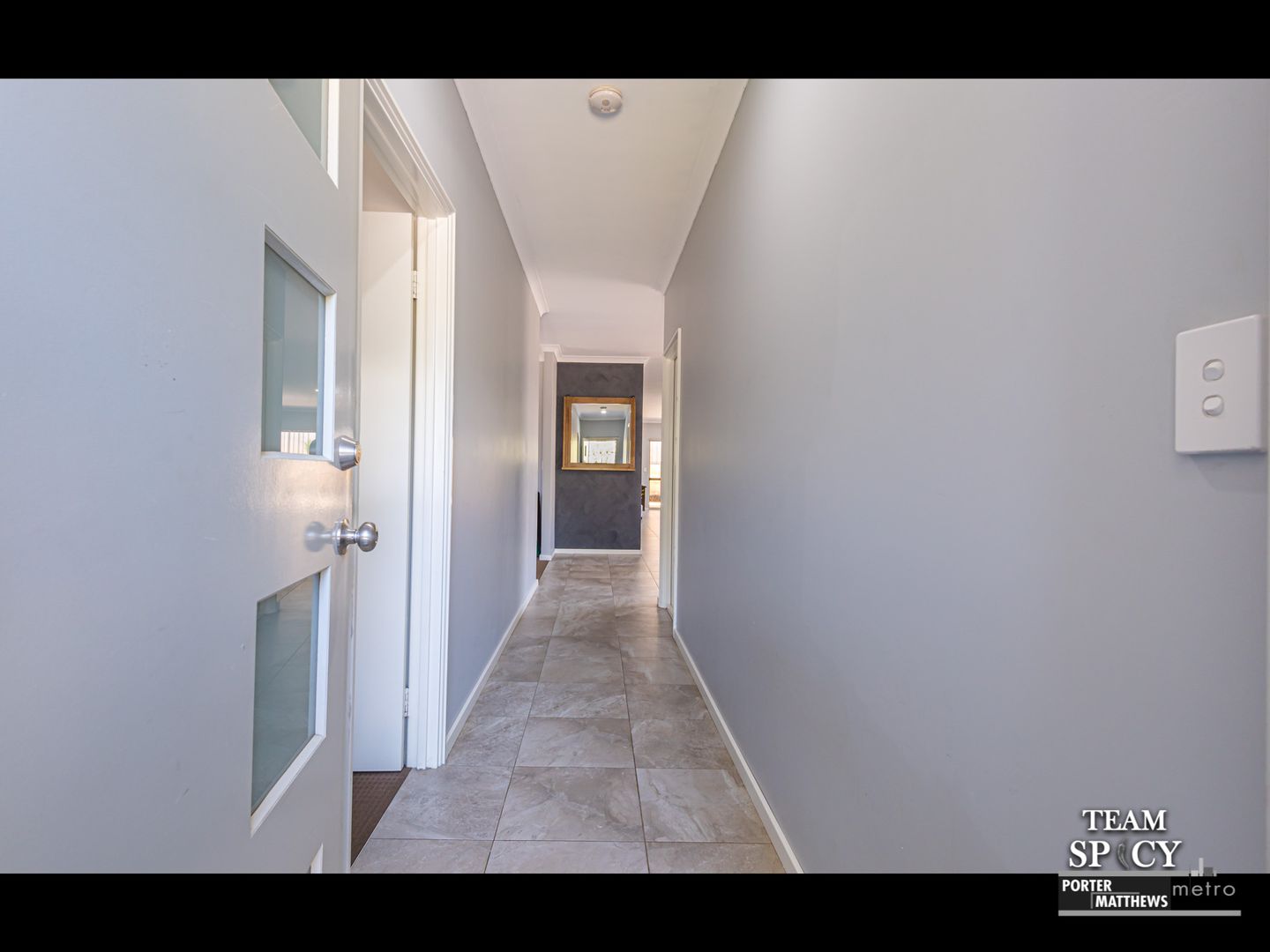 33 Warbler Drive, Martin WA 6110, Image 2