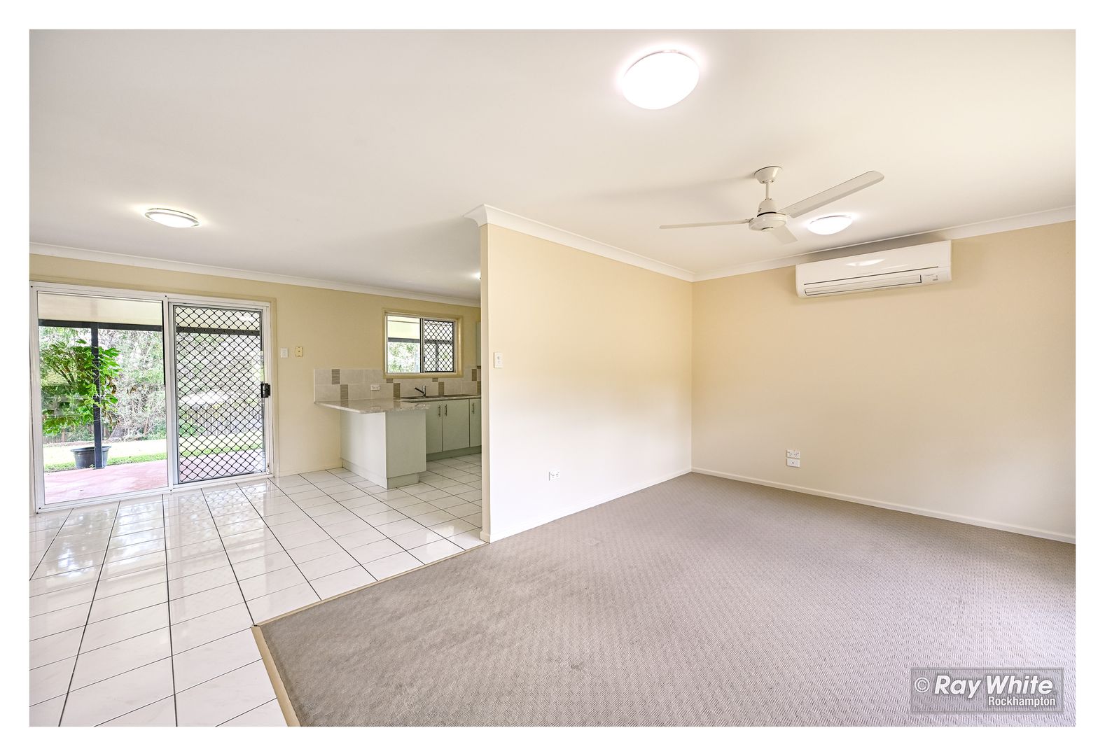 35 Pillich Street, Kawana QLD 4701, Image 2