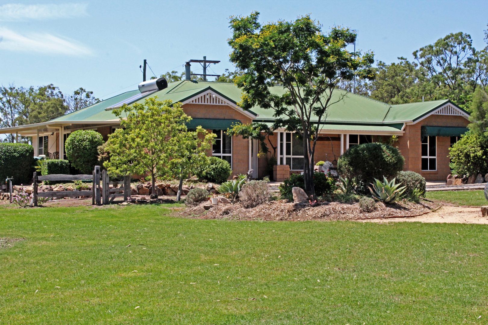 159 Iron Bark Lane, Leslie Dam QLD 4370