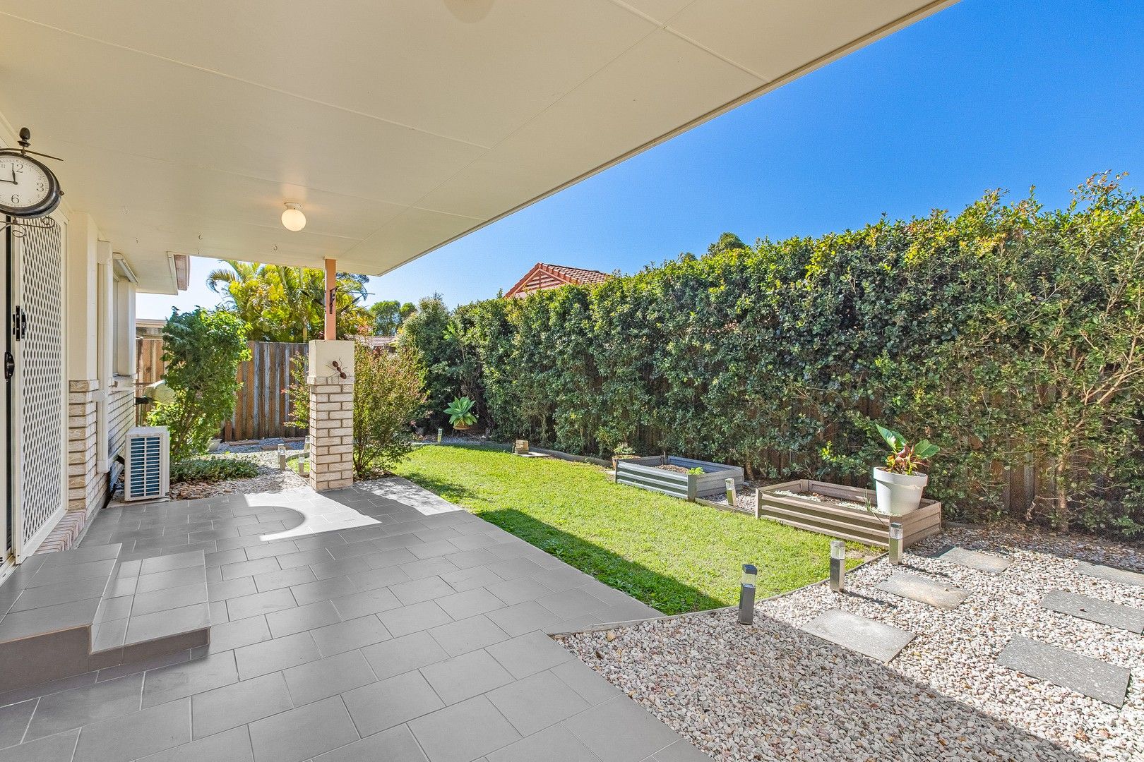 3 bedrooms Villa in 2/15 Kingston Drive BANORA POINT NSW, 2486