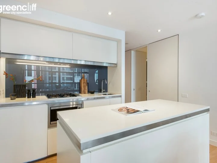 2207/101 Bathurst St, Sydney, NSW 2000 - Photo 2