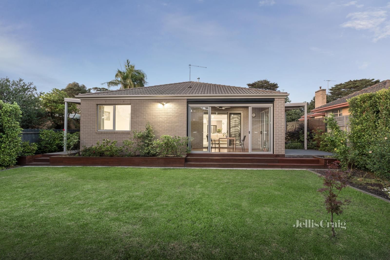 34 Bath Road, Glen Iris VIC 3146, Image 2