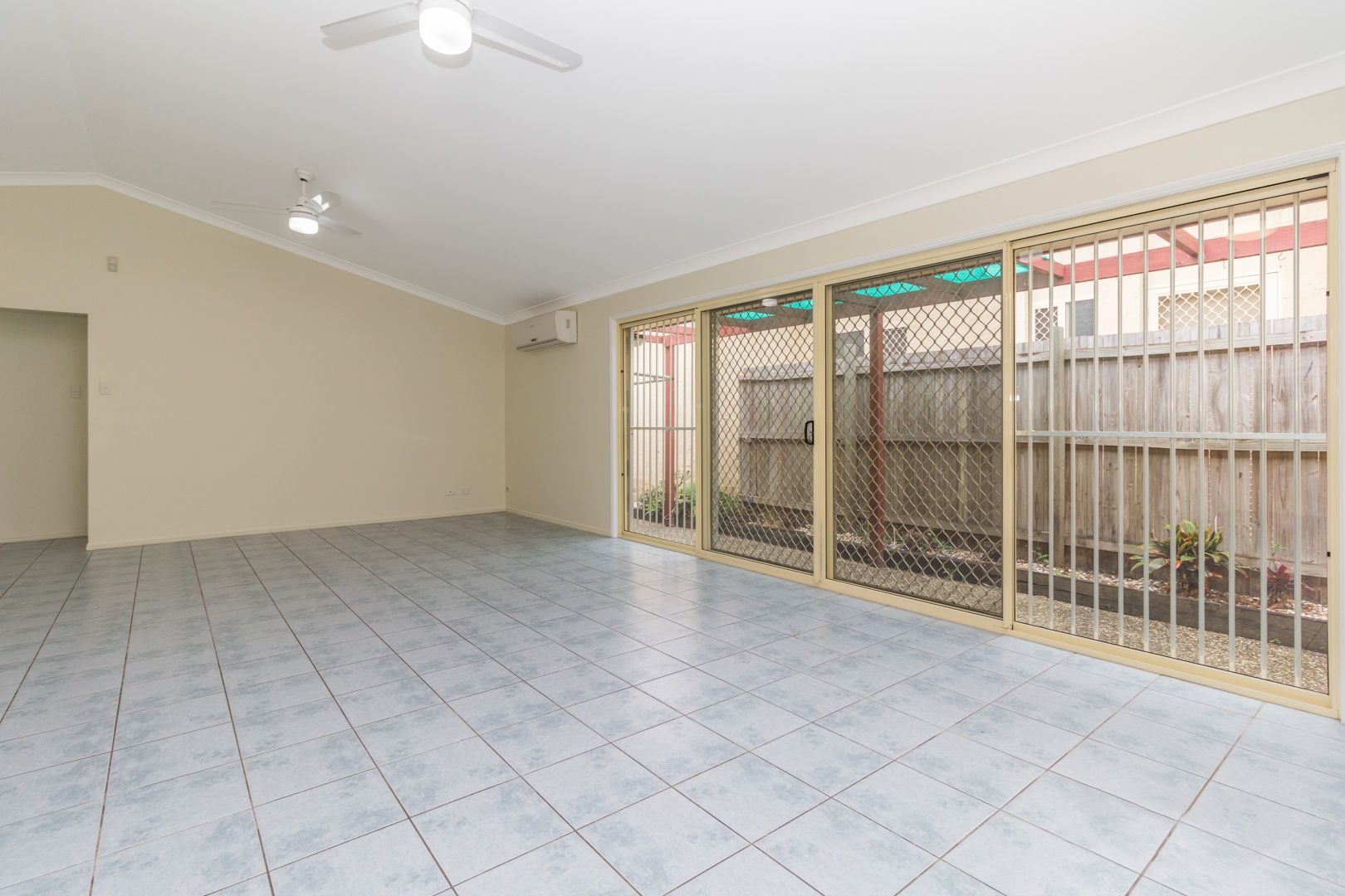 17 Robson Street, Forest Lake QLD 4078, Image 1
