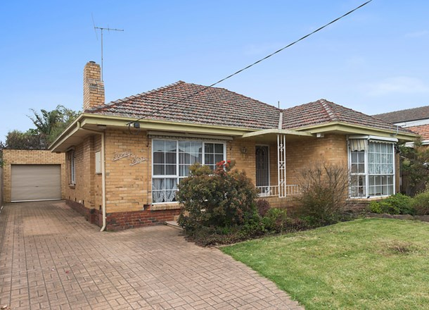 46 Hayes Road, Strathmore VIC 3041