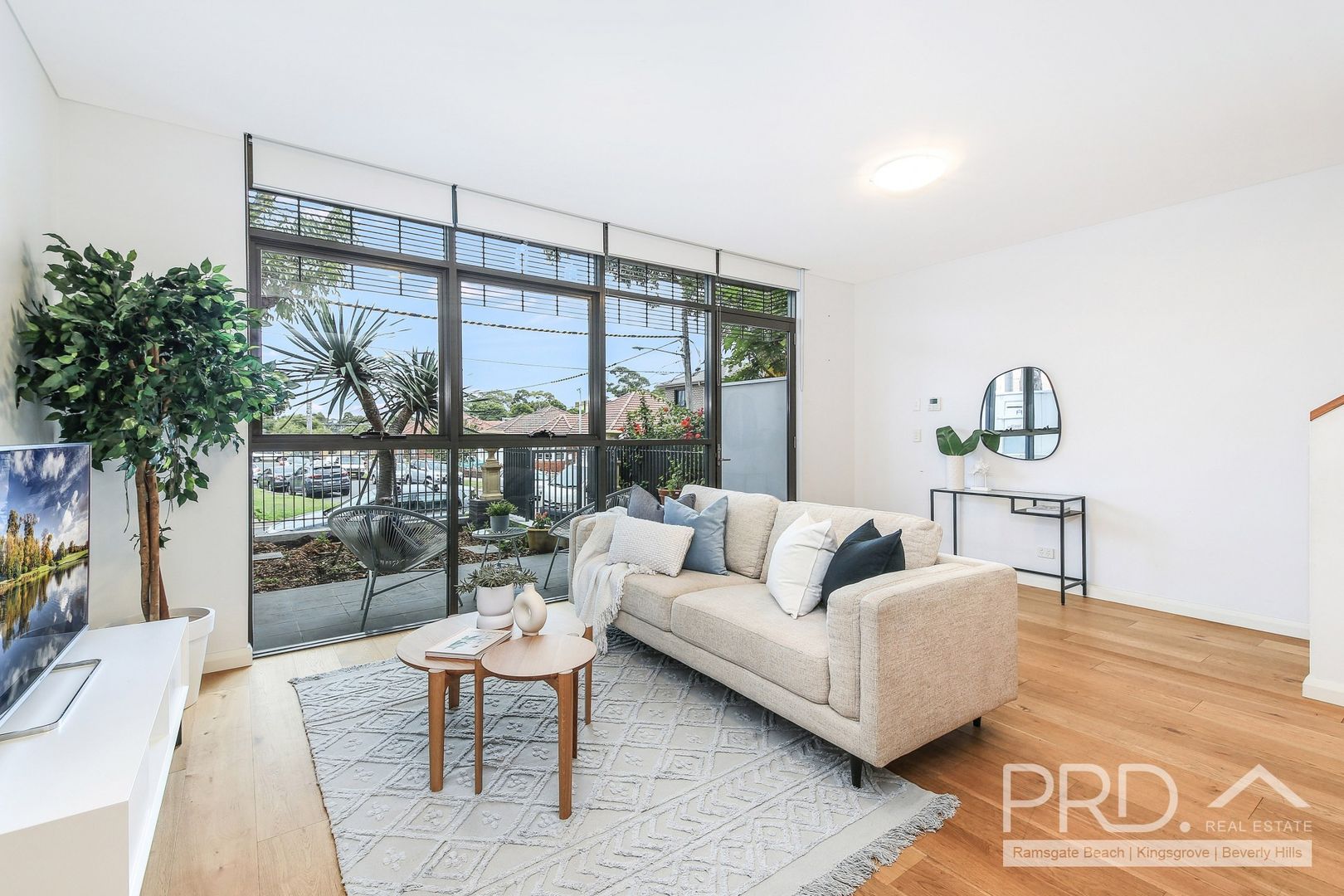 102/11A Mashman Avenue, Kingsgrove NSW 2208, Image 2