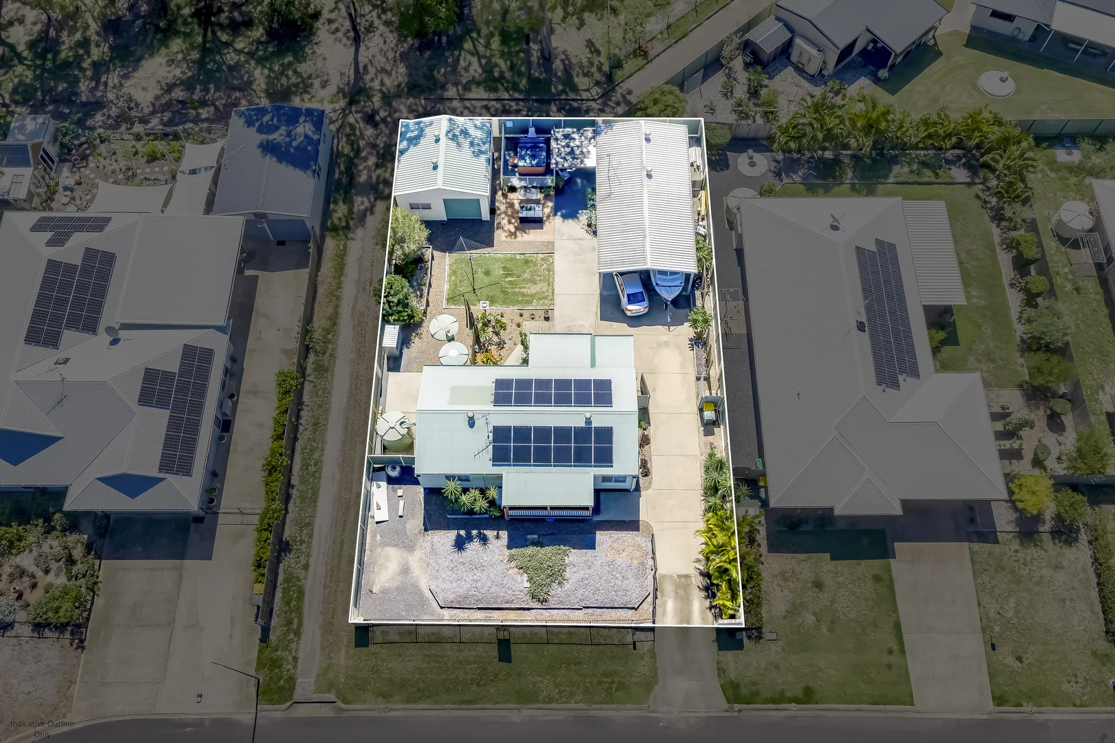 10 Cycad Court, Moore Park Beach QLD 4670