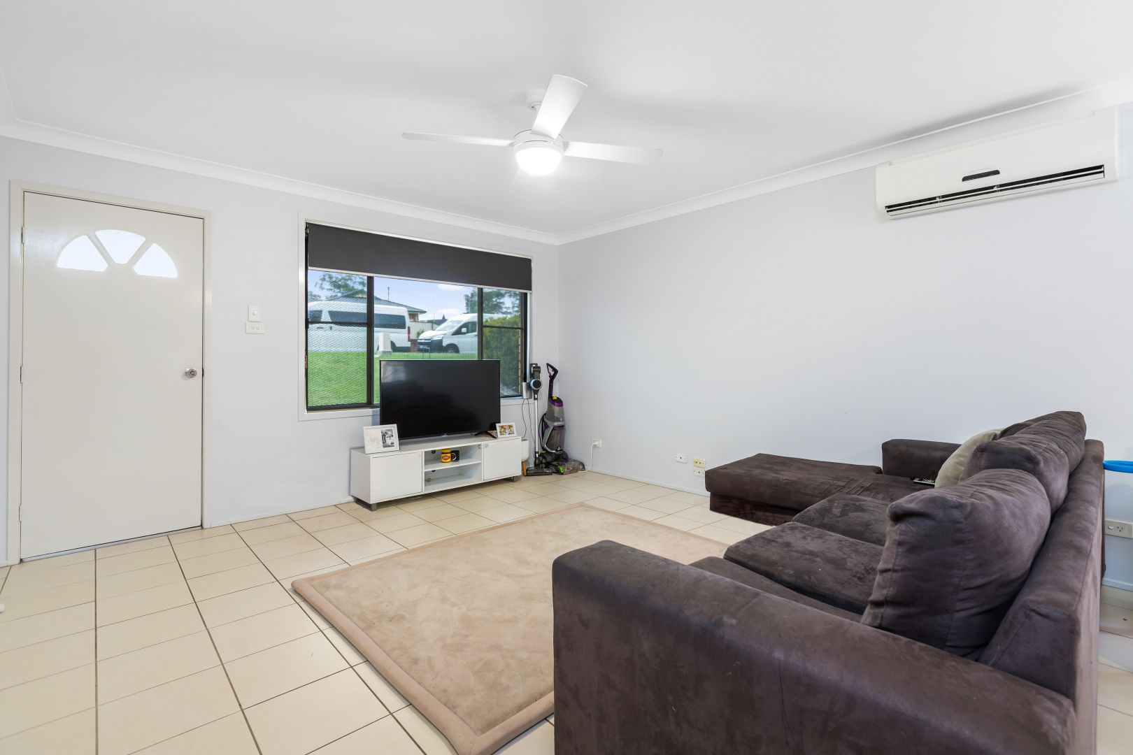 1/131 Denton Park Drive, Aberglasslyn NSW 2320, Image 1