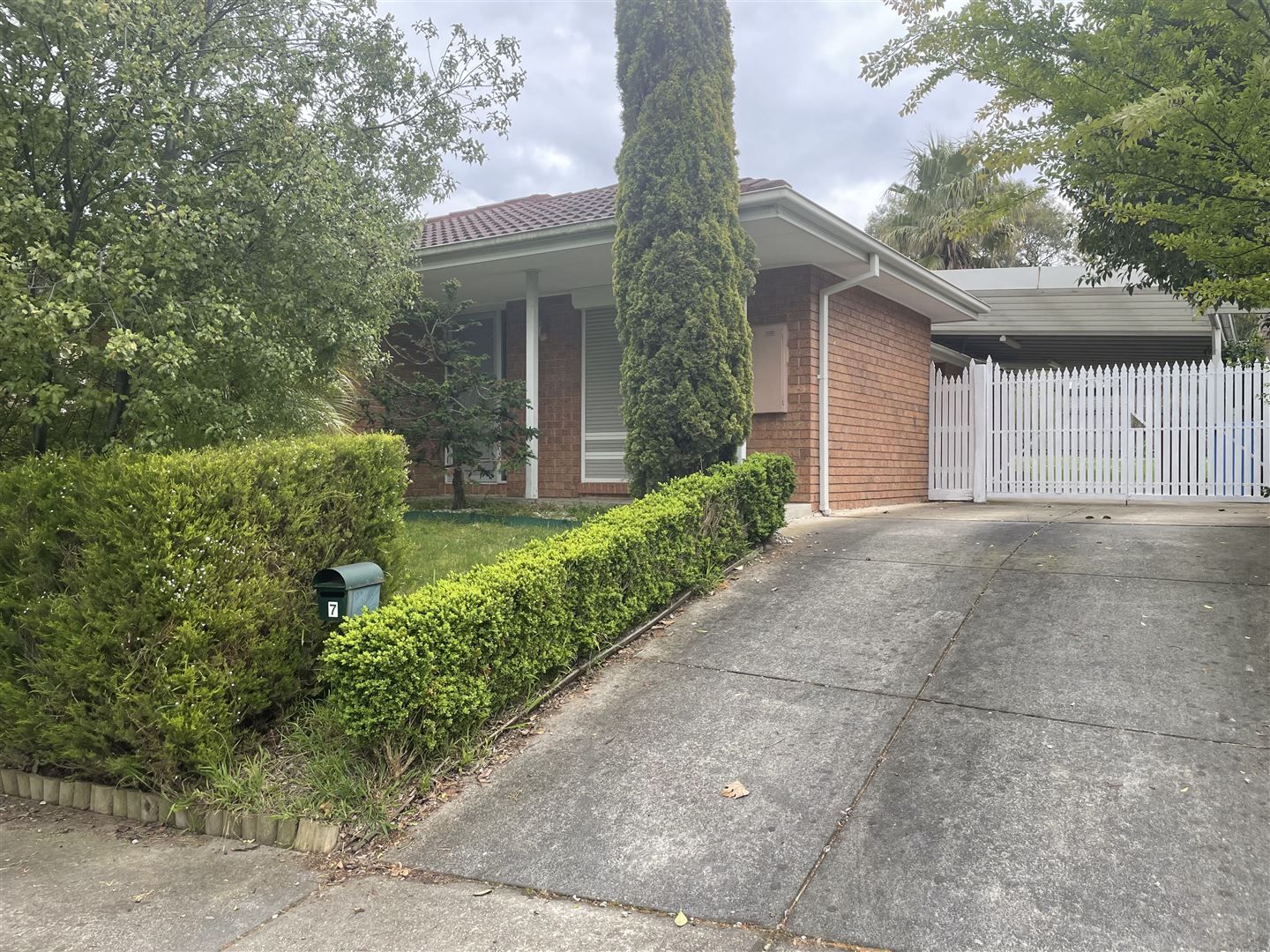 3 bedrooms House in 7 Bangalay Place BERWICK VIC, 3806