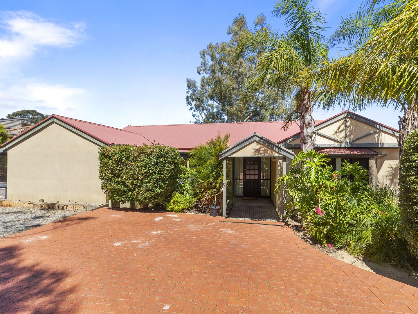 42 Woodlea Drive, Aberfoyle Park SA 5159, Image 1