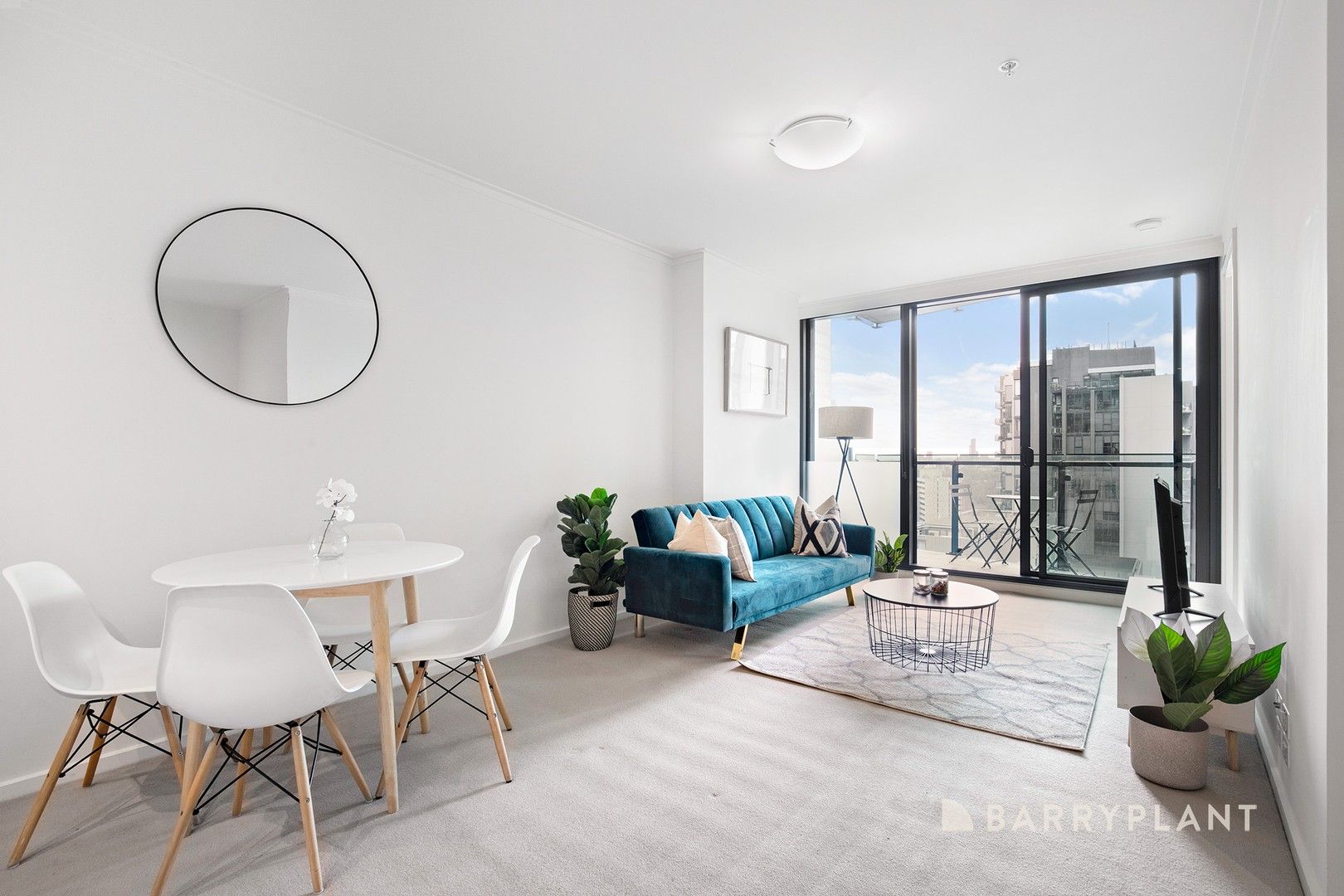 1 bedrooms Apartment / Unit / Flat in 2804/180 City Road SOUTHBANK VIC, 3006