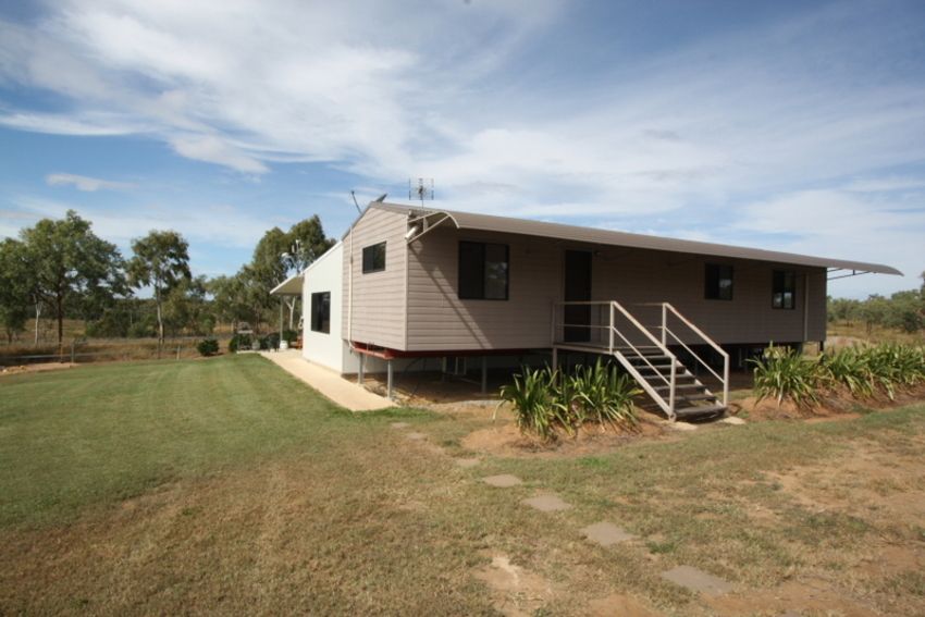 276 Sandy Creek Road, Southern Cross QLD 4820, Image 0