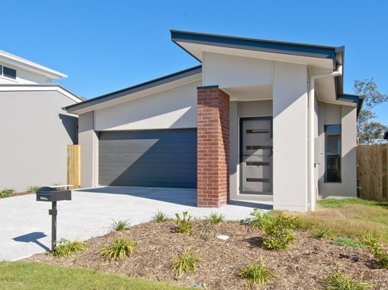 4 bedrooms House in 13 Rothbury Terrace PIMPAMA QLD, 4209