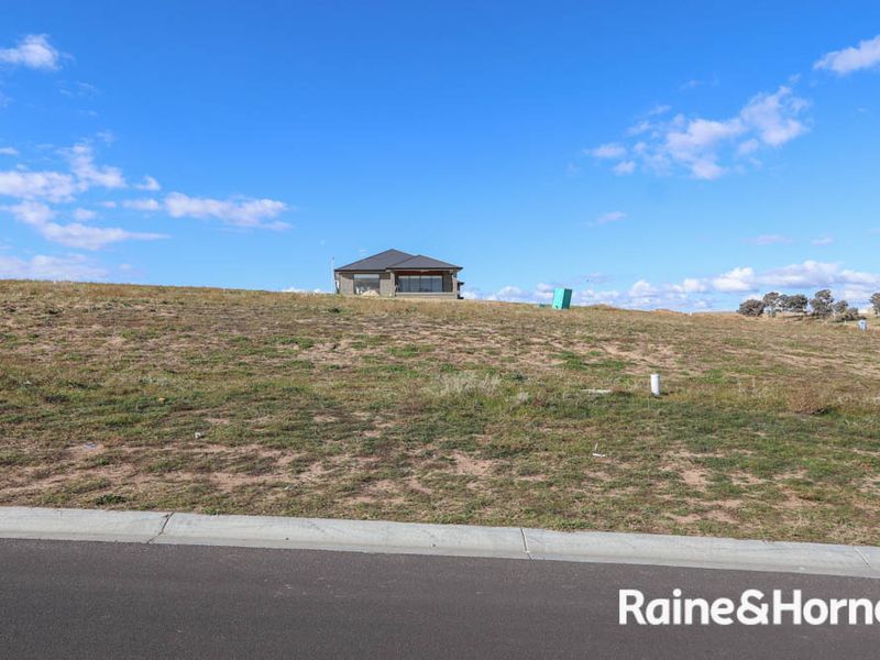 6 Dovey Drive, Kelso NSW 2795, Image 1