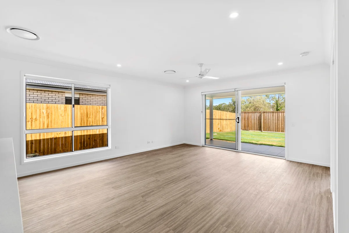 Additional image 2 of 72 Ferris Avenue, Park Ridge QLD 4125