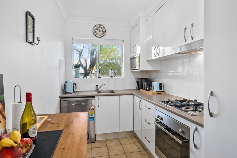 2/581 Sandgate Road, Clayfield QLD 4011, Image 1