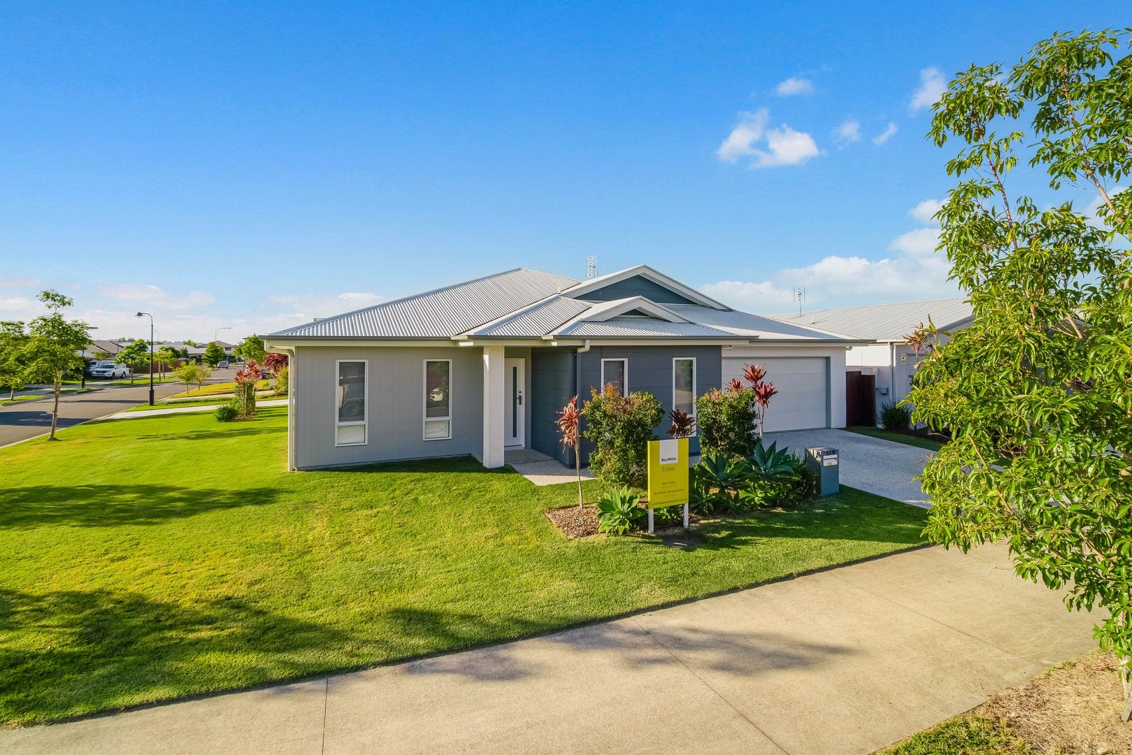 1/9 Flame Tree Avenue, Sippy Downs QLD 4556, Image 0