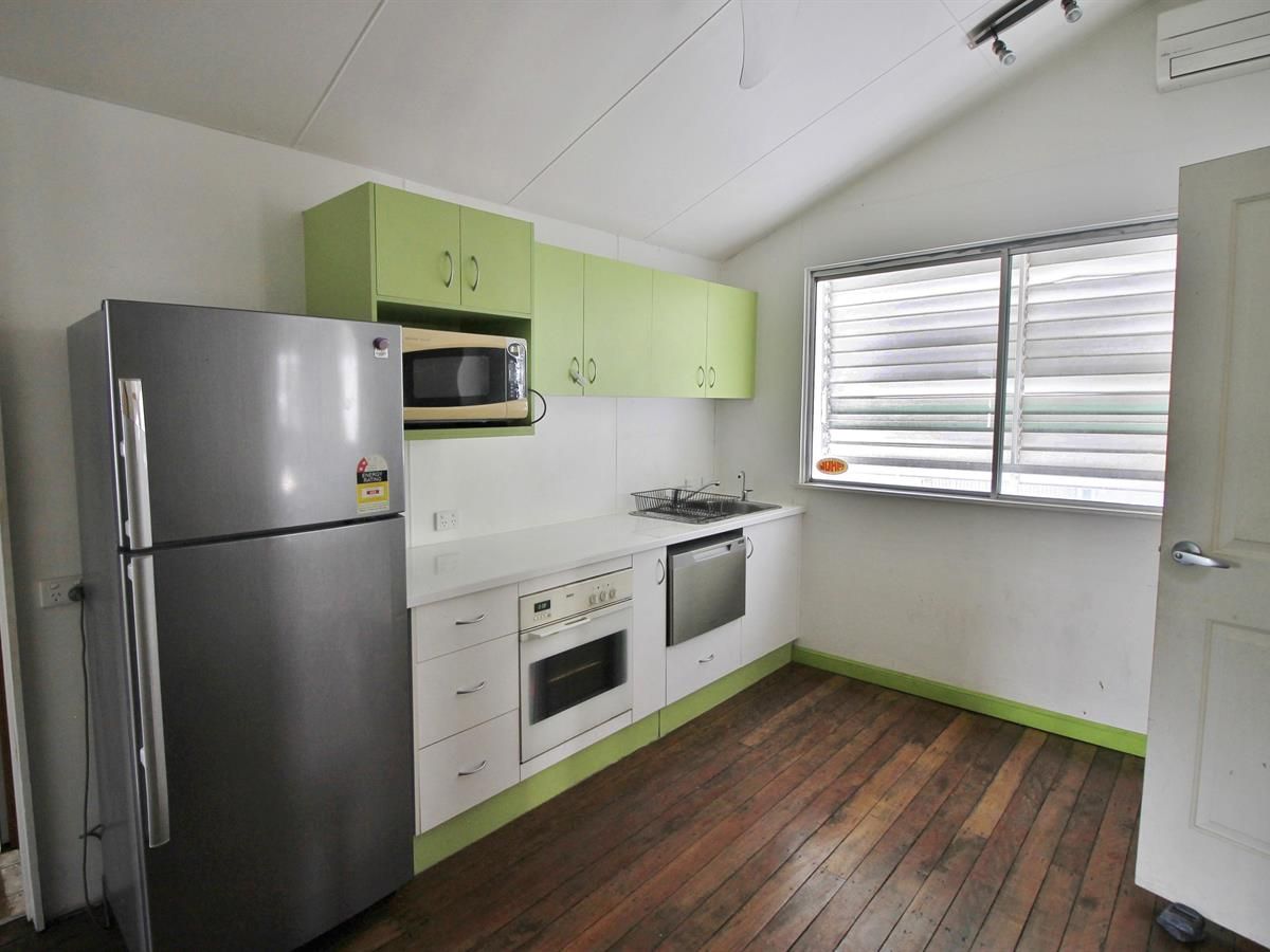 79 81 McLeod Street, Cairns City QLD 4870 Apartment For Rent 500