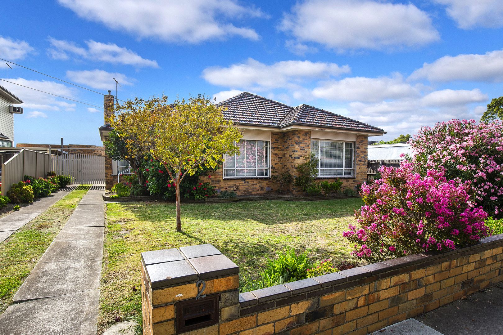 2 Raglan Street, Avondale Heights VIC 3034, Image 1