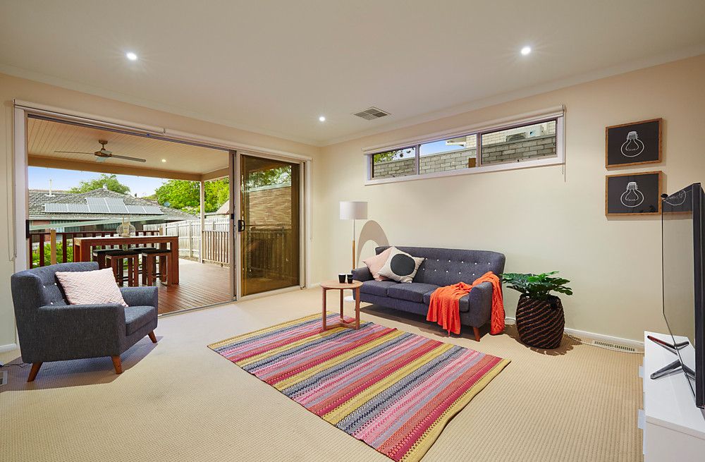 10 Simpson Street, Mitcham VIC 3132, Image 2