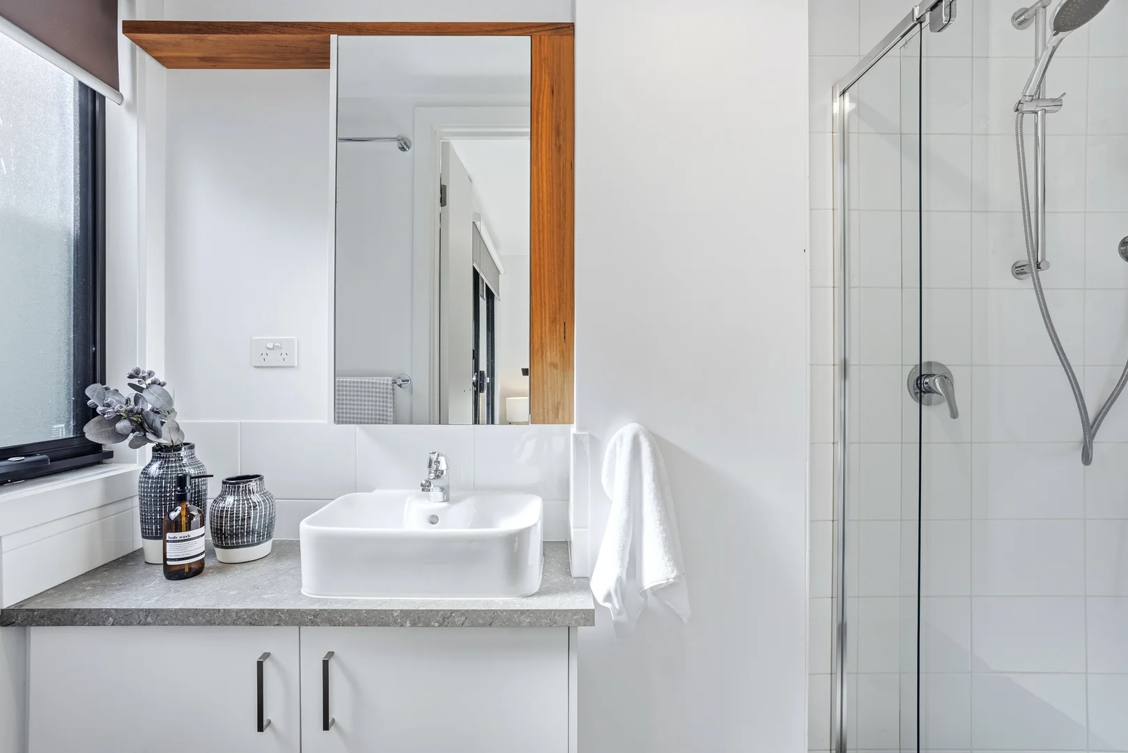 Additional image 14 of 2/92 Cowper Street, Footscray VIC 3011