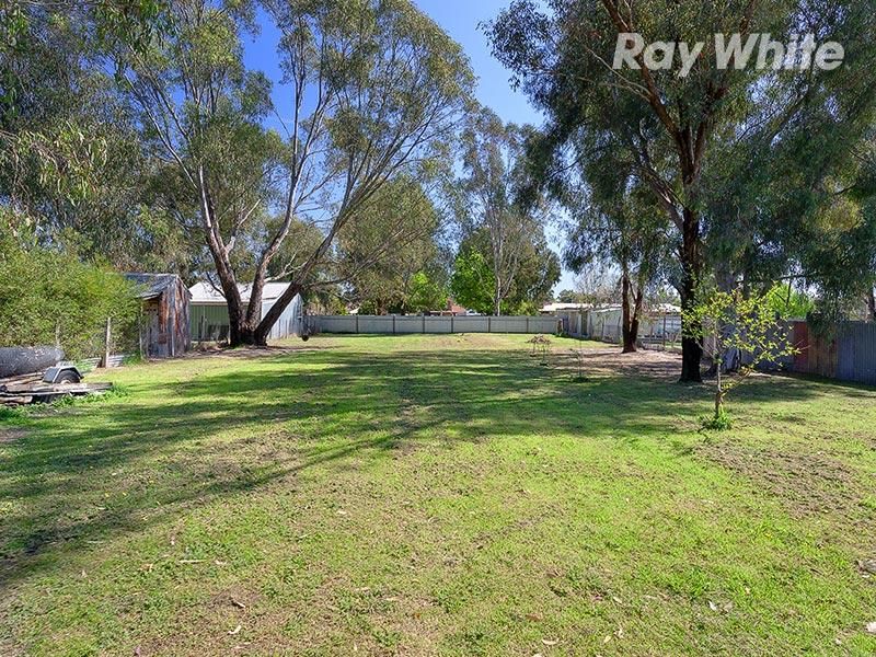 7 Palmerston Street, BARNAWARTHA VIC 3688, Image 2