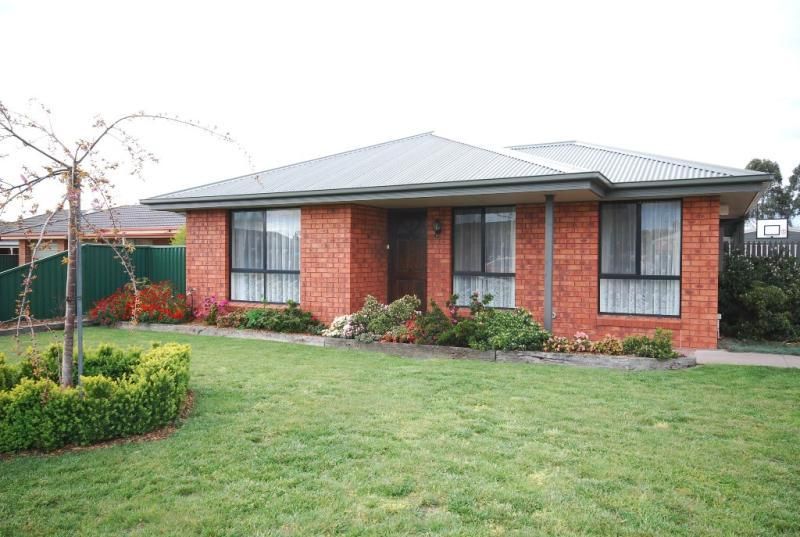 12 Wicklow Drive, Invermay Park Property History & Address Research