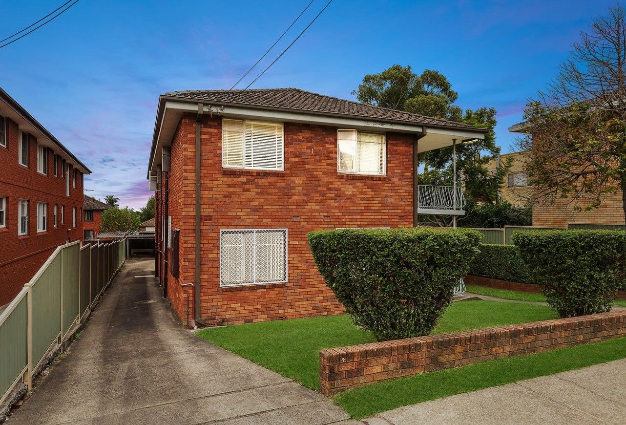 2 bedrooms Apartment / Unit / Flat in 6/1 Plimsoll Street BELMORE NSW, 2192