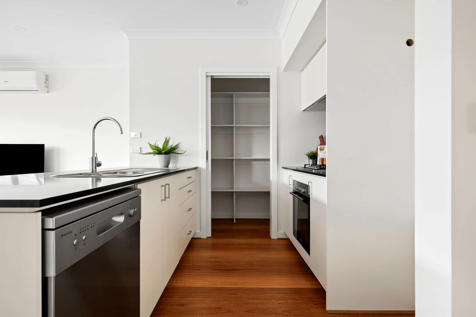 Additional image 12 of 151 Callaway Street, Mambourin VIC 3024