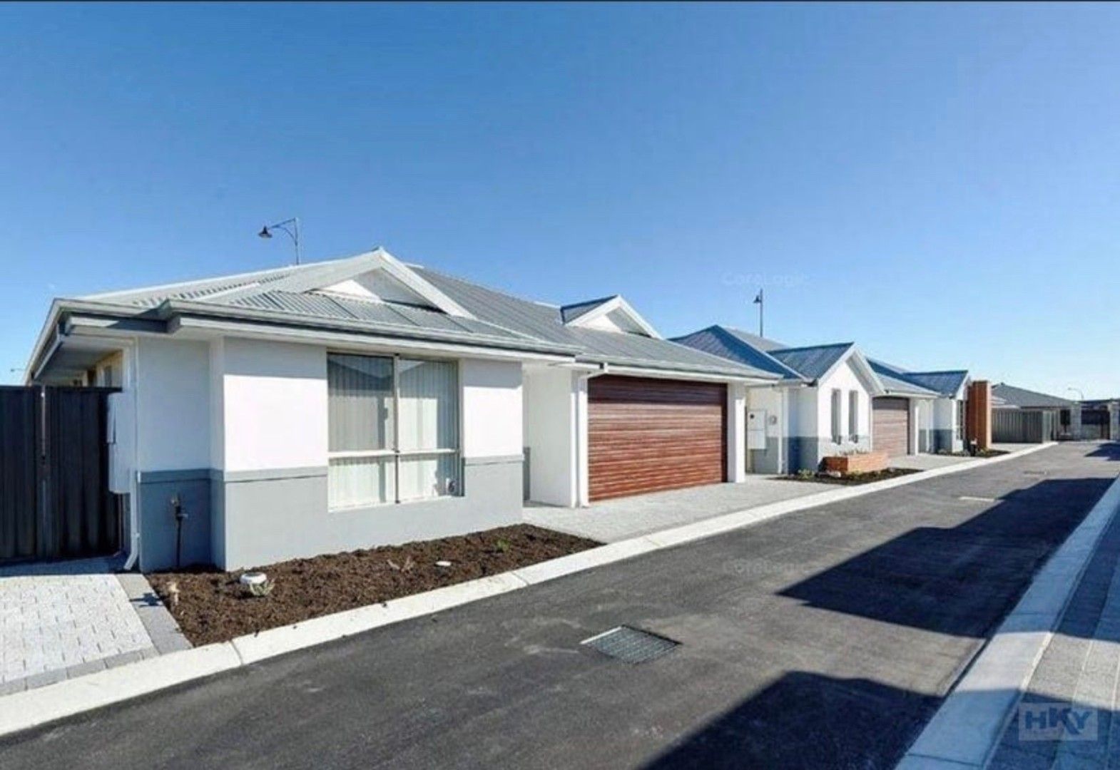 3 bedrooms Villa in  AVELEY WA, 6069