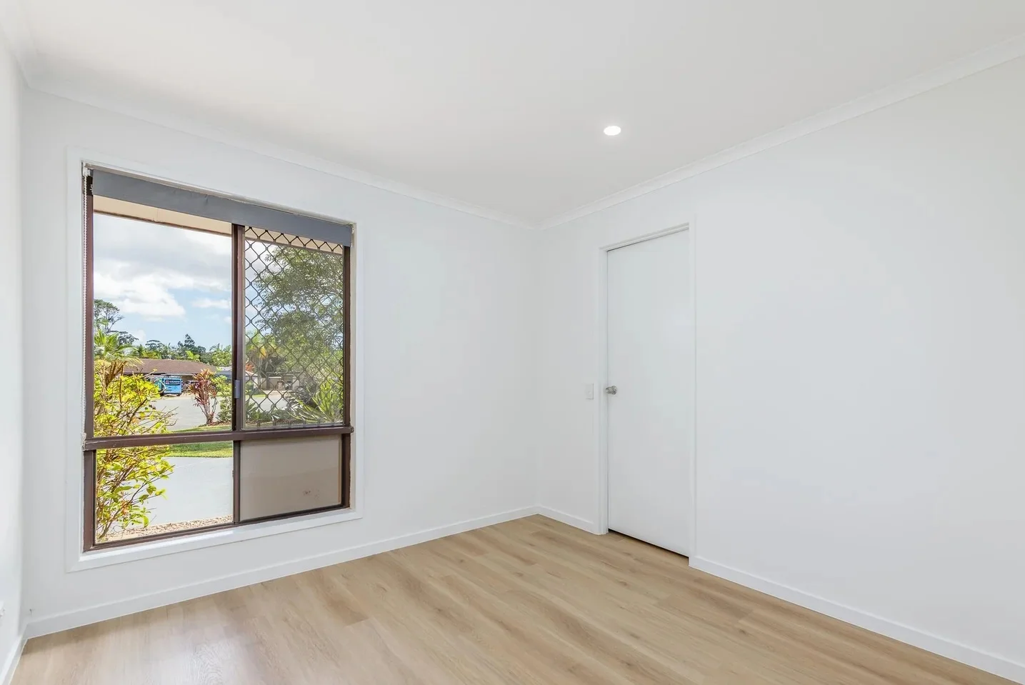 Additional image 6 of 2/18 Elm Court, Labrador QLD 4215