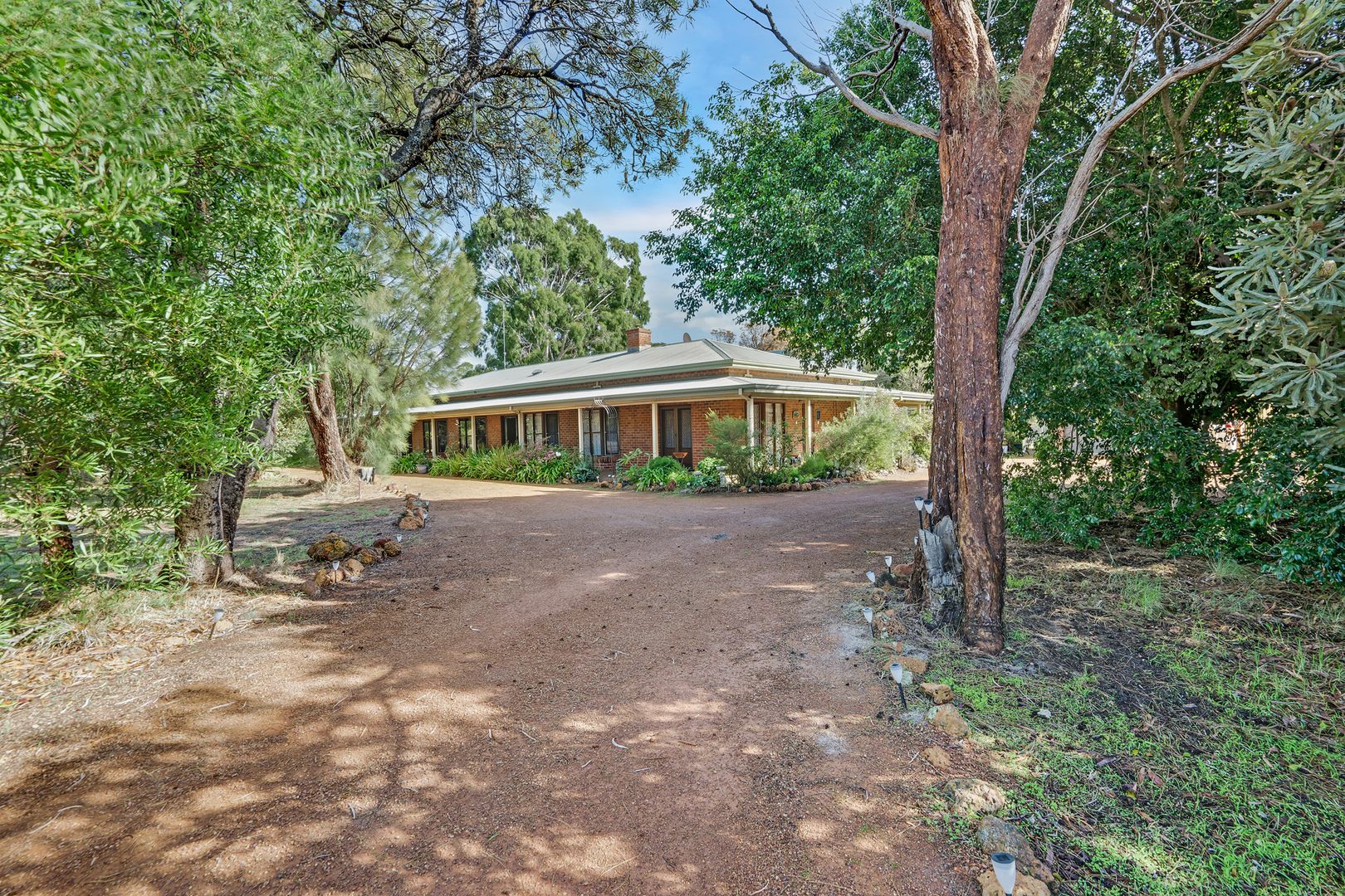 109 Davis Road, Barragup WA 6209, Image 2