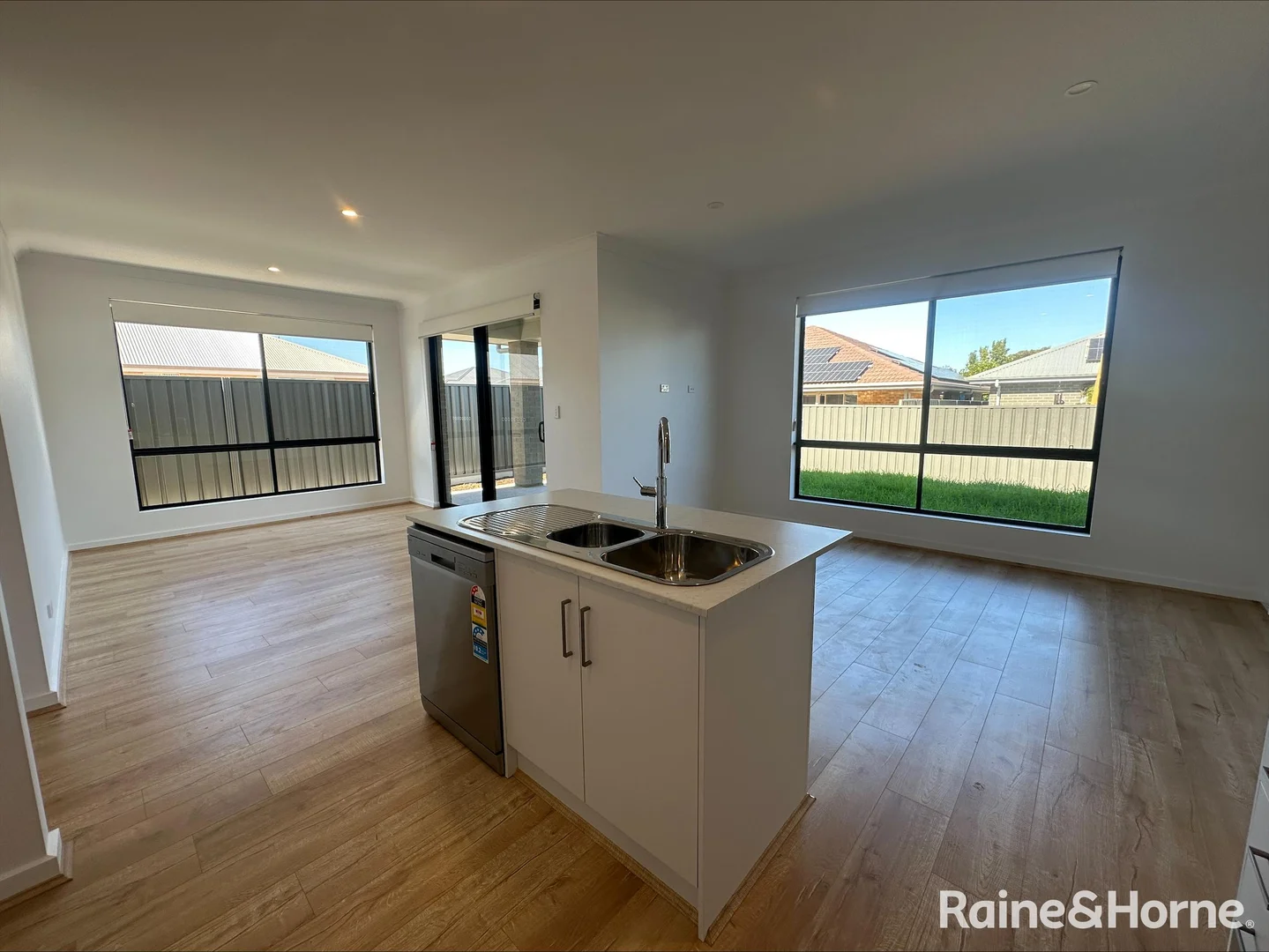 Additional image 16 of 4/4 Angle Vale Road, Evanston Gardens SA 5116