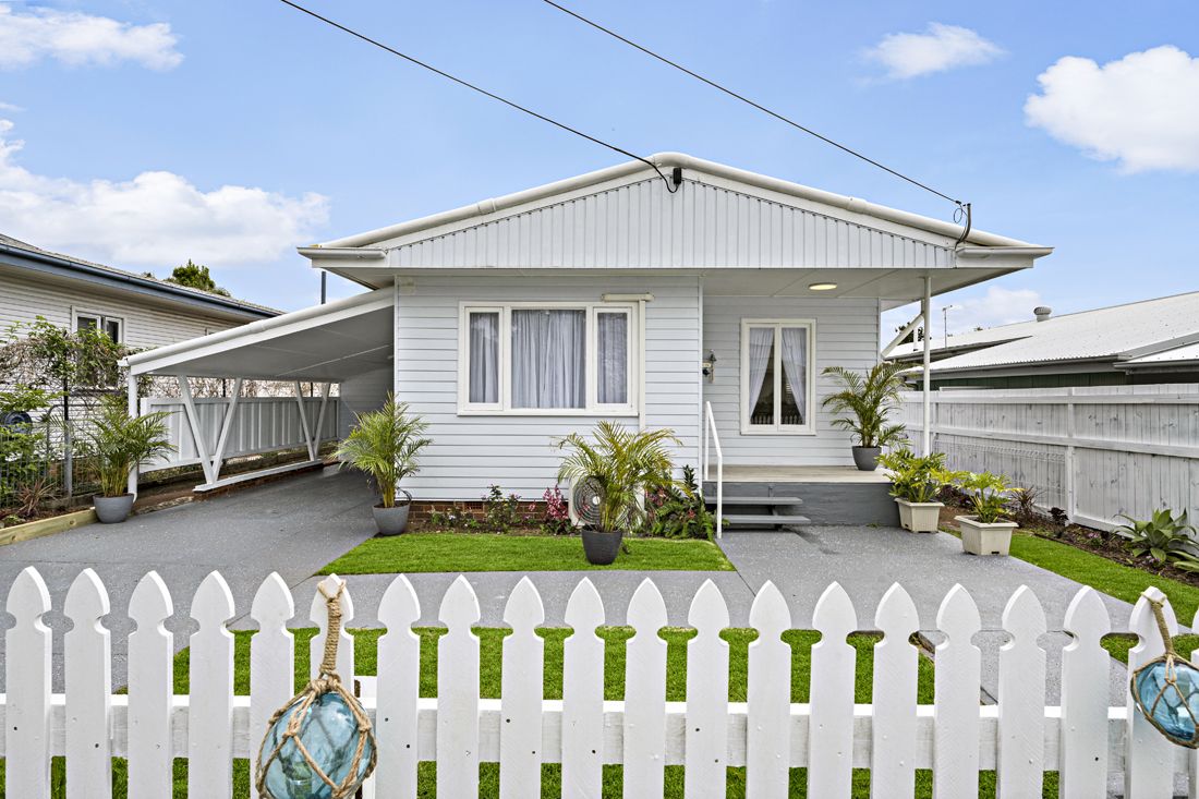 4 Higlett Street, Scarborough QLD 4020, Image 0