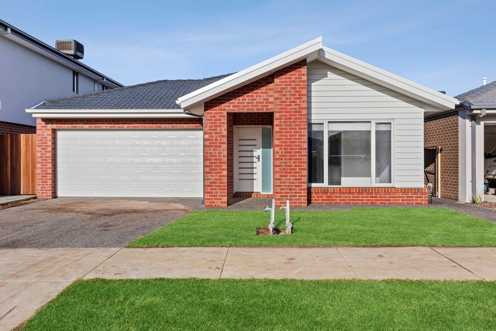 4 bedrooms House in 20 Pemberton Street MOUNT DUNEED VIC, 3217