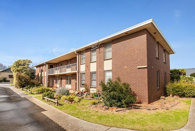 Frankston VIC 3199 2 beds apartment for Sale, 395,000 to 420,000