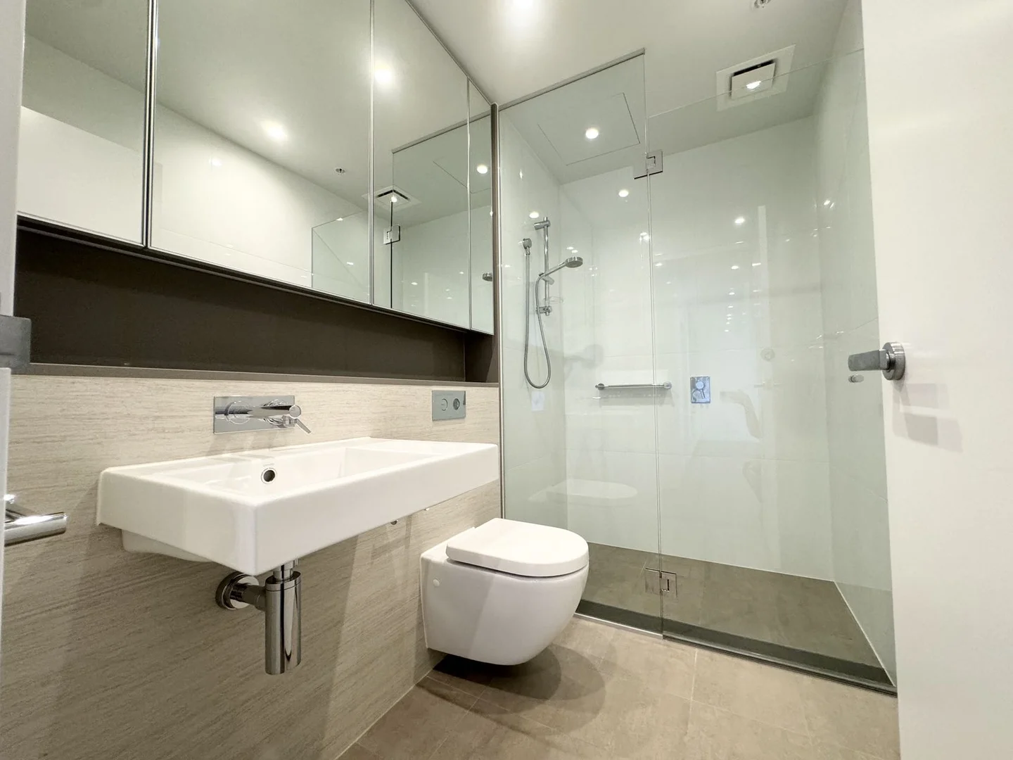 Additional image 10 of B2808/486 Pacific Highway, St Leonards NSW 2065