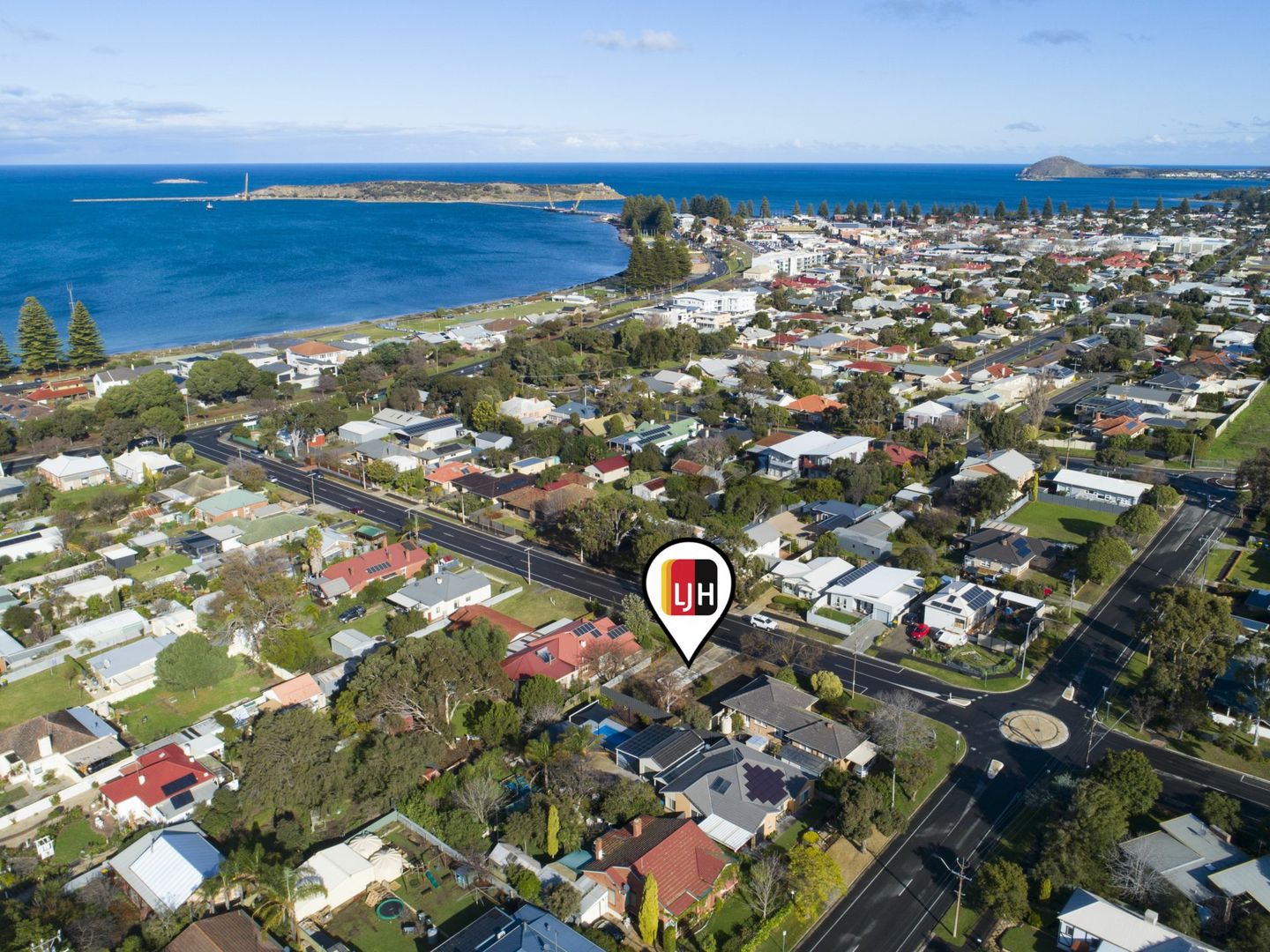 20 Pine Avenue, Victor Harbor SA 5211, Image 2