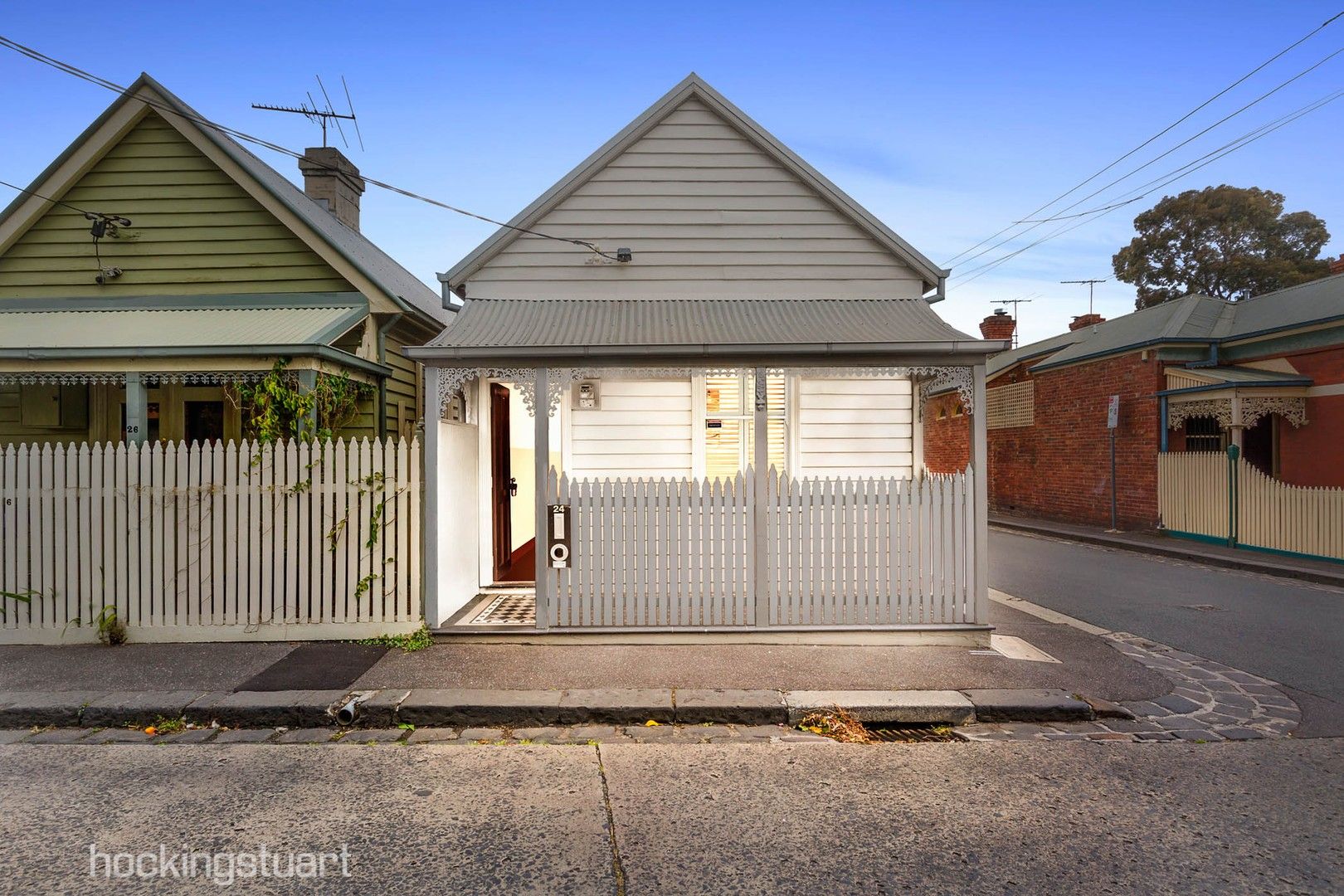 2 bedrooms House in 24 Richmond Terrace RICHMOND VIC, 3121