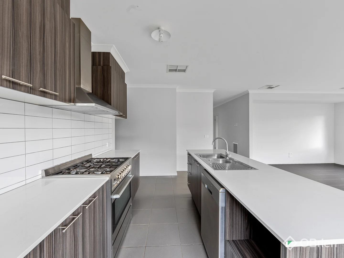 Additional image 3 of 27 Pioneer Drive, Aintree VIC 3336