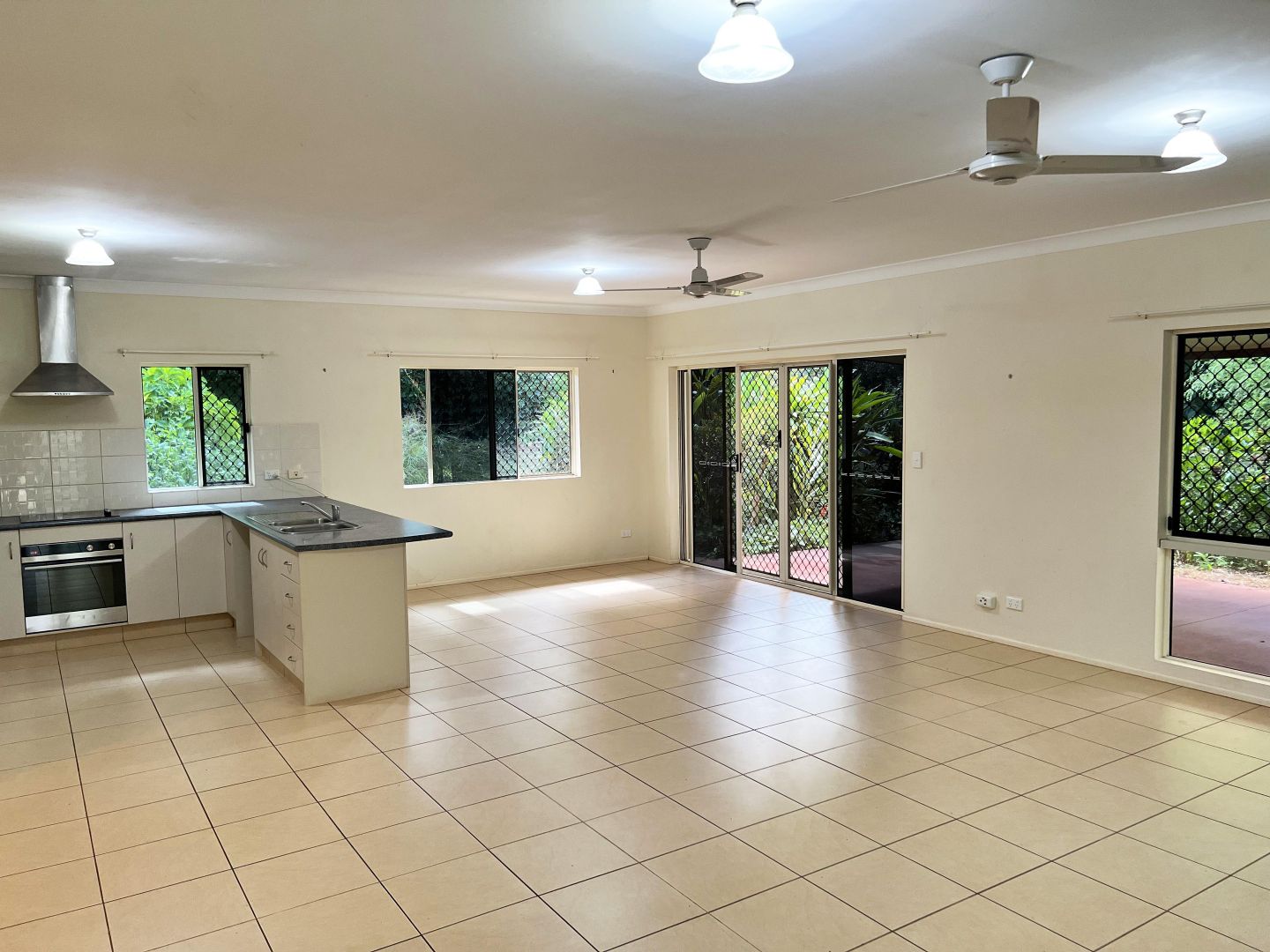 19a Panoramic Dr, Atherton QLD 4883 Domain