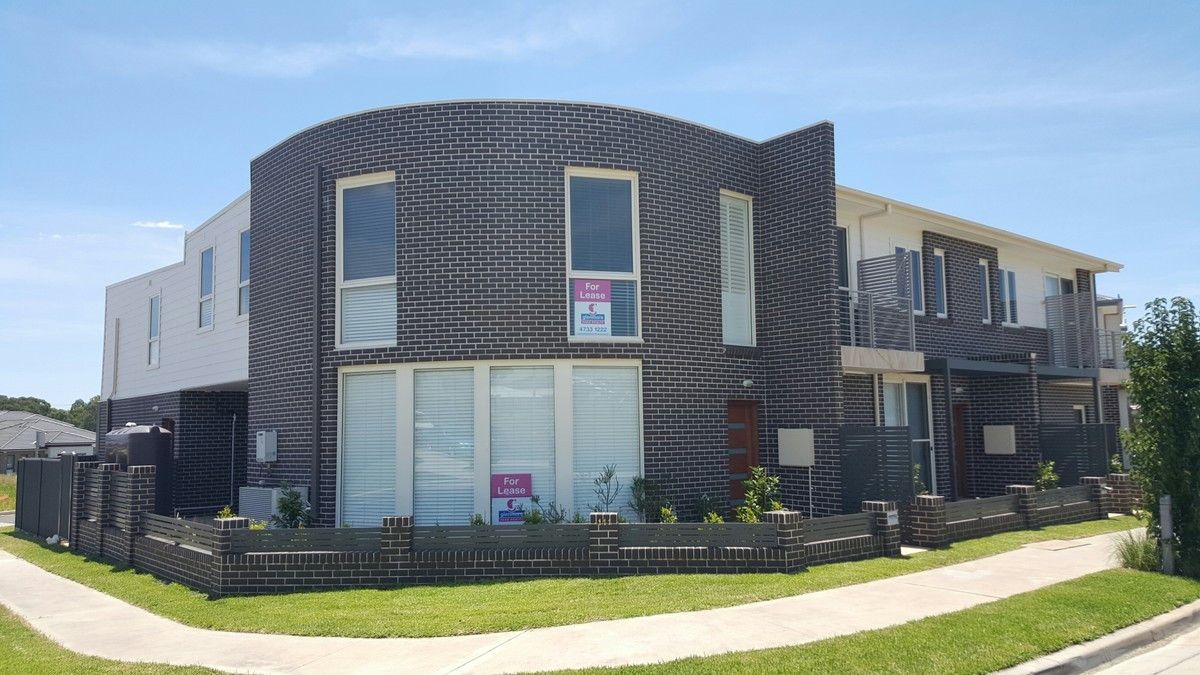 3 bedrooms House in 3/111 Glenmore Ridge Drive GLENMORE PARK NSW, 2745