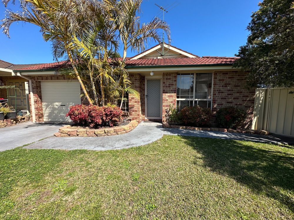 3 bedrooms House in 19 Jillak Close GLENMORE PARK NSW, 2745