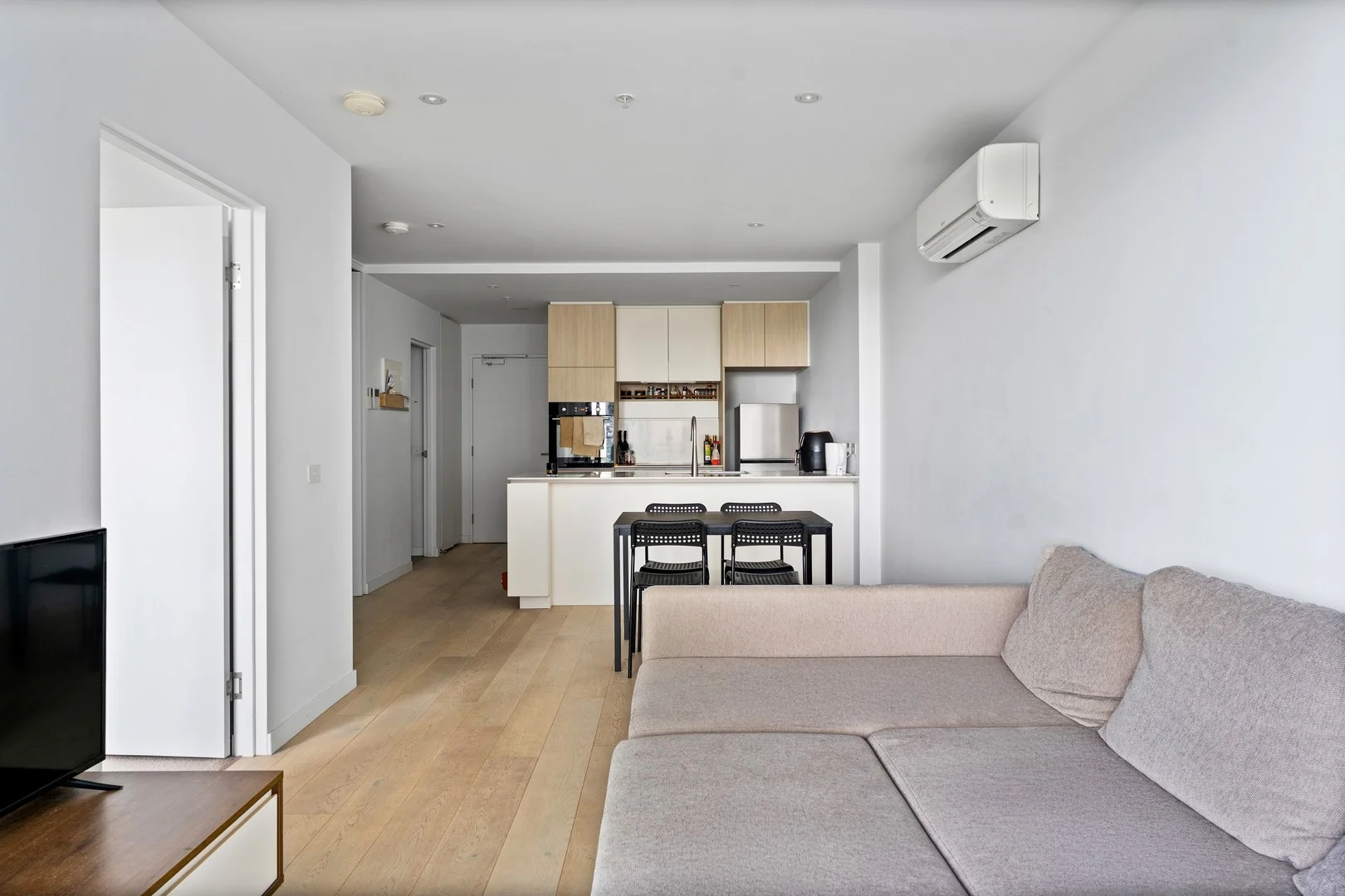 1602/40 Hall St, Moonee Ponds VIC 3039