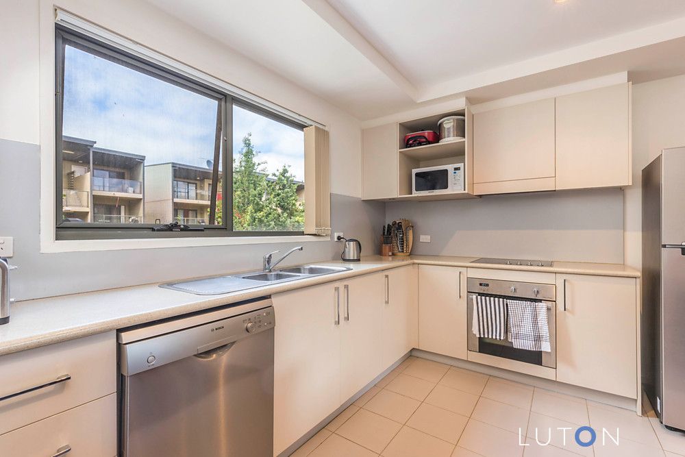 82/21 Battye Street, Bruce ACT 2617, Image 2